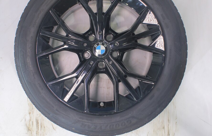 BMW BMW 1 er 2 er F70 F74 972 17 Zoll Felgen Goodyear Winterkompletträder Original