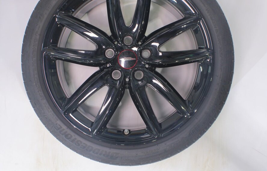 Mini Mini Clubman F54 JCW815 18 Zoll Felgen Bridgestone Runflat Sommerkompletträder Original