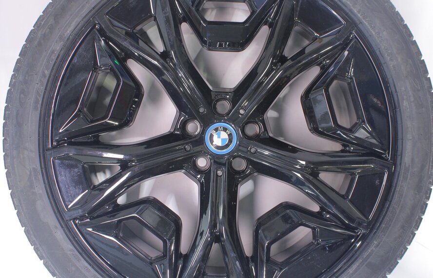 BMW BMW iX i20 1021 22 Zoll Felgen Pirelli Winterkompletträder Neu Original