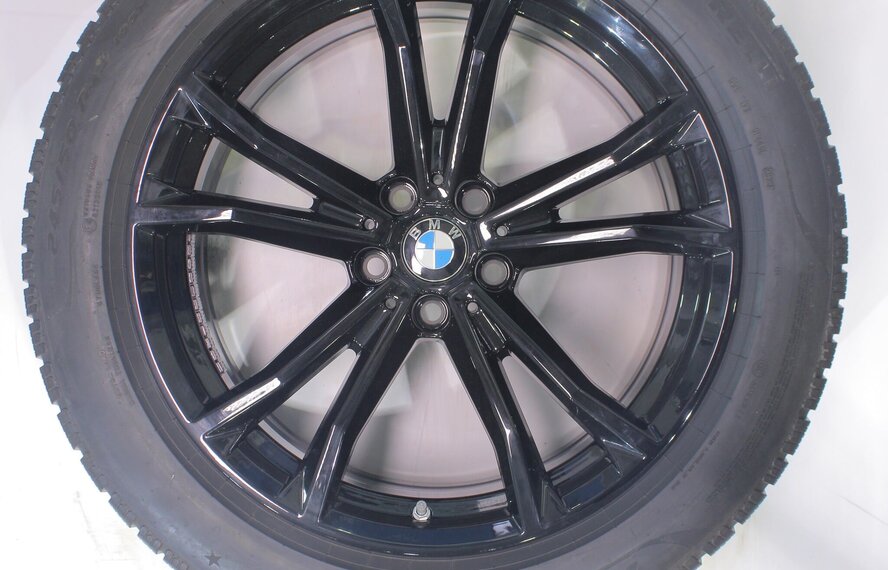 BMW BMW 7 er G70 X3 G45 903 19 Zoll Felgen Pirelli Winterkompletträder Original