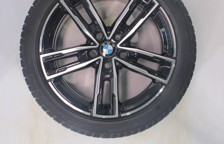 BMW BMW 1 2 er F40 F44 2 er Gran Coupe 550M 17 Zoll Felgen Pirelli Runflat Winterkompletträder Original