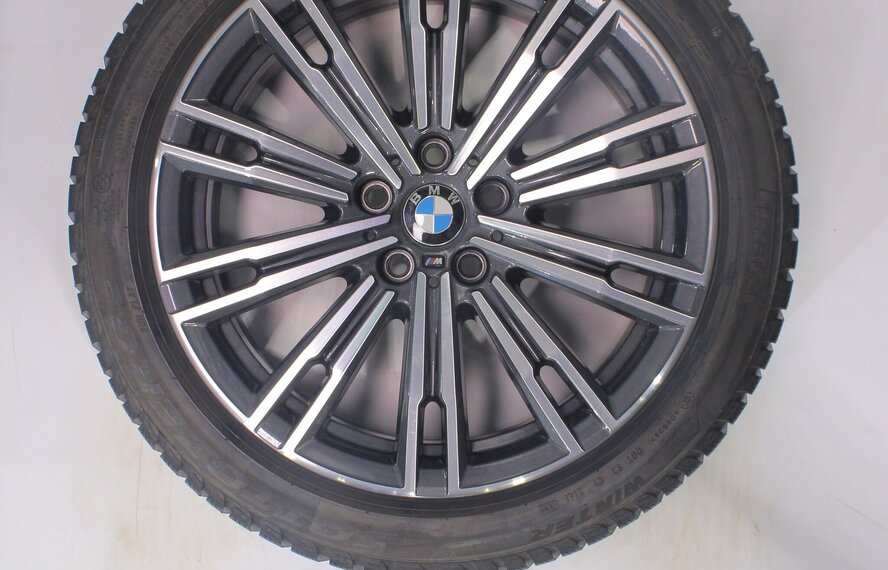BMW BMW 2 er 3 er 4 er G20 G21 G22 G42 790M 18 Zoll Felgen Pirelli Runflat Winterkompletträder Original