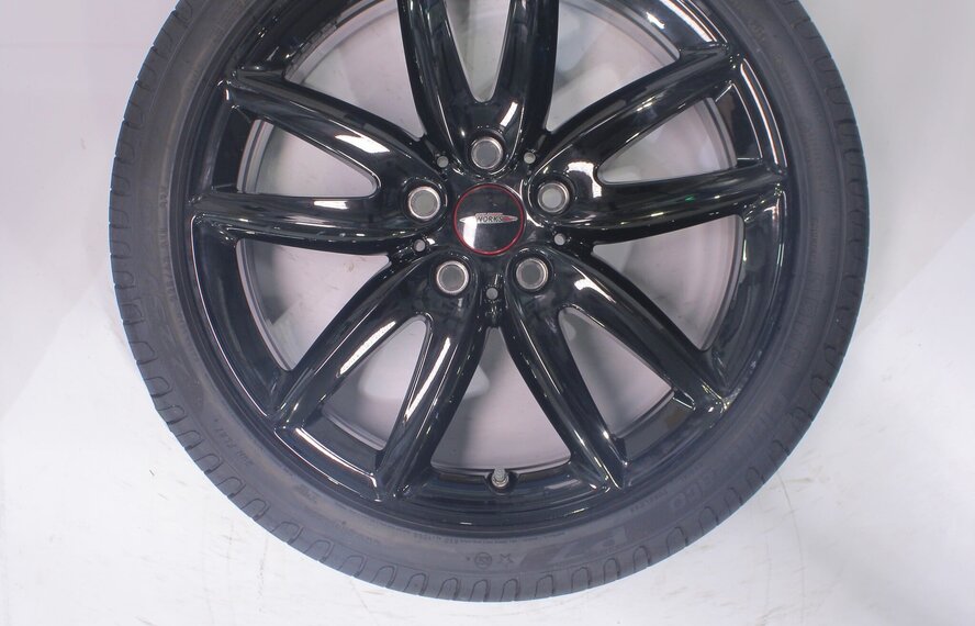 Mini Mini Clubman F54 JCW815 18 Zoll Felgen Pirelli Runflat Sommerkompletträder Original