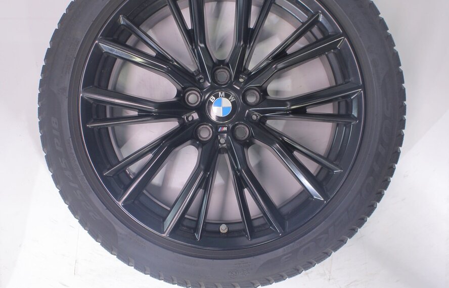 BMW BMW 2 er 3 er 4 er G20 G21 G22 G42 796M 18 Zoll Felgen Pirelli Runflat Winterkompletträder Neu Original