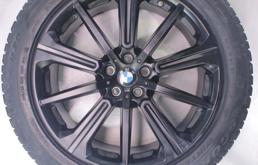 BMW BMW X5 G05 X6 G06 748M 20-Zoll-Felgen Pirelli Runflat-Winterkompletträder Neu Original