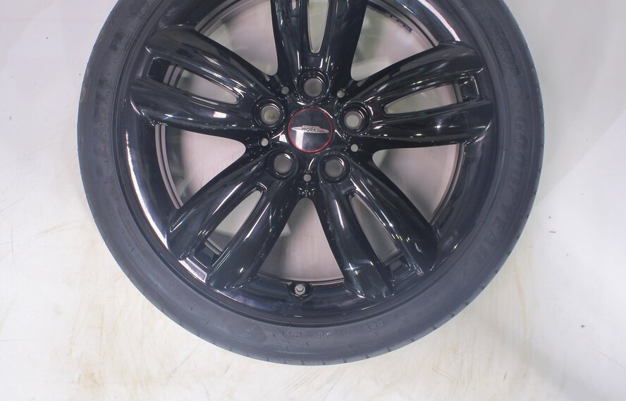 Mini Mini Cooper / S / One / Cabrio F55 F56 F57 JCW501 17 Zoll Felgen Goodyear Runflat Sommerkompletträder Original