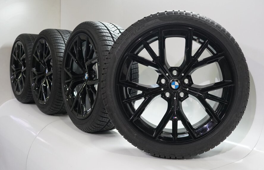 BMW BMW 5 er G30 G31 8 er G14 G15 G16 845M 19 Zoll Felgen Pirelli Runflat Winterkompletträder Neu Original
