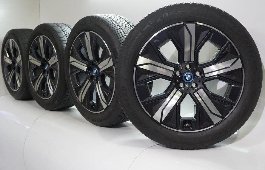 BMW BMW iX i20 1011 21 Zoll Felgen Goodyear Winterkompletträder Original