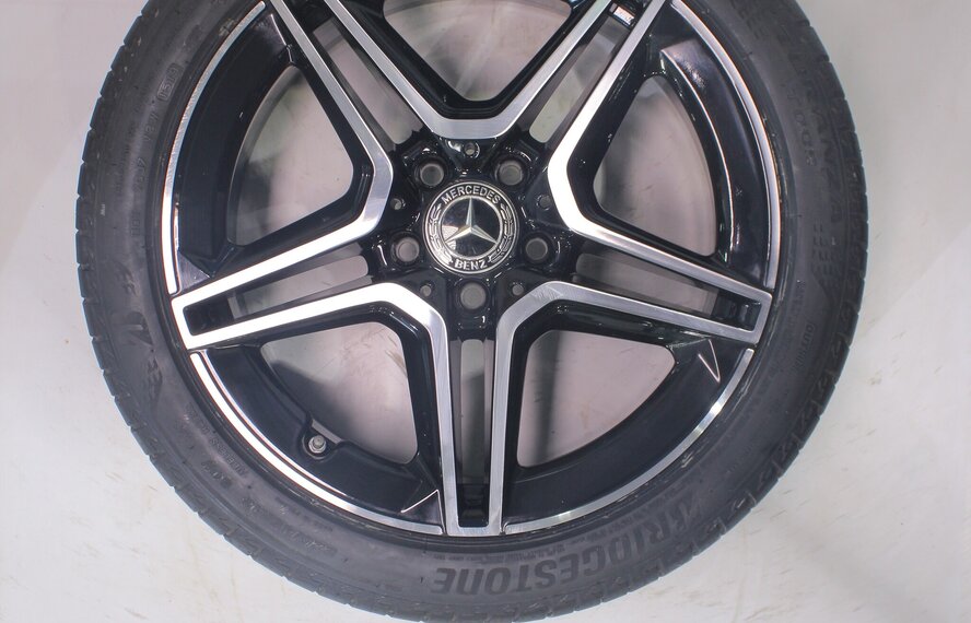 Mercedes Mercedes A B CLA Klasse W177 C118 W247 18 Zoll Felgen Bridgestone Sommerkompletträder Original