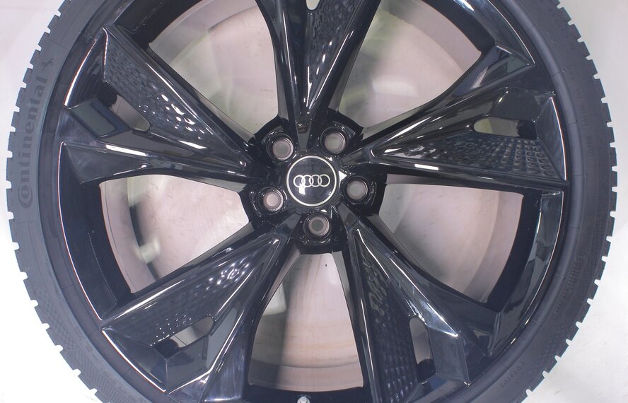 Audi Audi RS6 22 Zoll Felgen Continental Winterkompletträder Neu Original