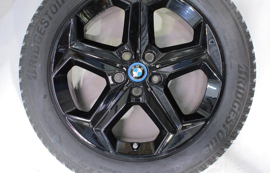 BMW BMW X1 iX1 U11 BEV X2 iX2 U10 865 18 Zoll Felgen Bridgestone Winterkompletträder Neu Original