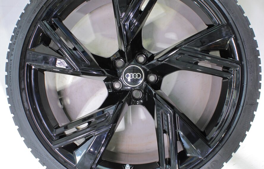 Audi Audi RS6 22 Zoll Felgen Continental Winterkompletträder Neu Original