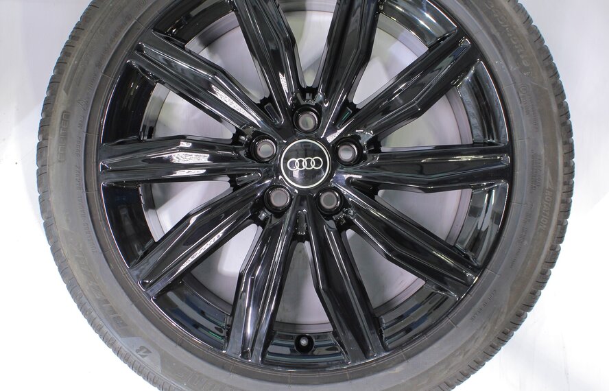 Audi Audi A6 C8 19 Zoll Felgen Bridgestone Winterkompletträder Original
