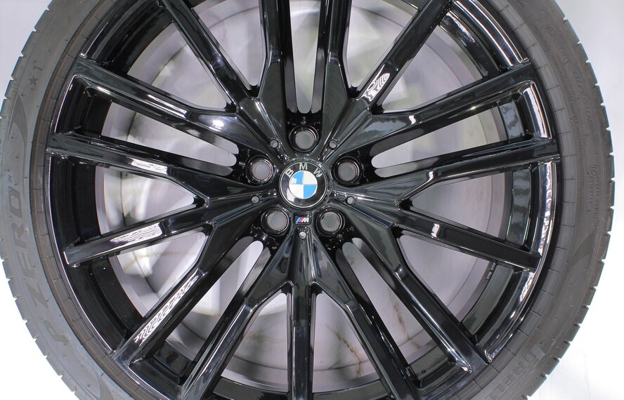 BMW BMW X5 G05 X6 G06 742M 22 Zoll Felgen Pirelli Sommerkompletträder Original