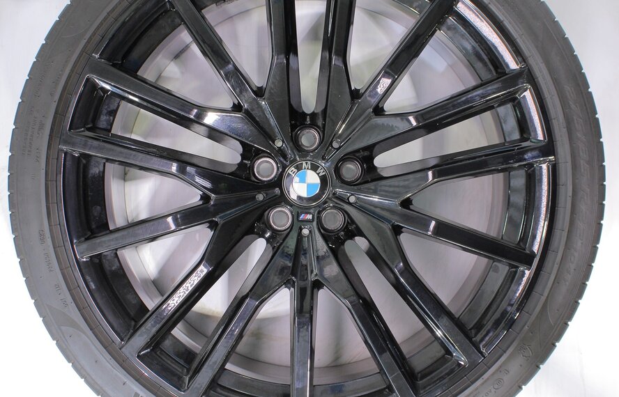 BMW BMW X5 G05 X6 G06 742M 22 Zoll Felgen Pirelli Sommerkompletträder Original