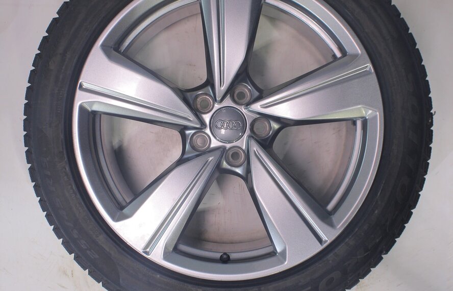 Audi Audi Q3 83H 19 Zoll Felgen Pirelli Winterkompletträder Original