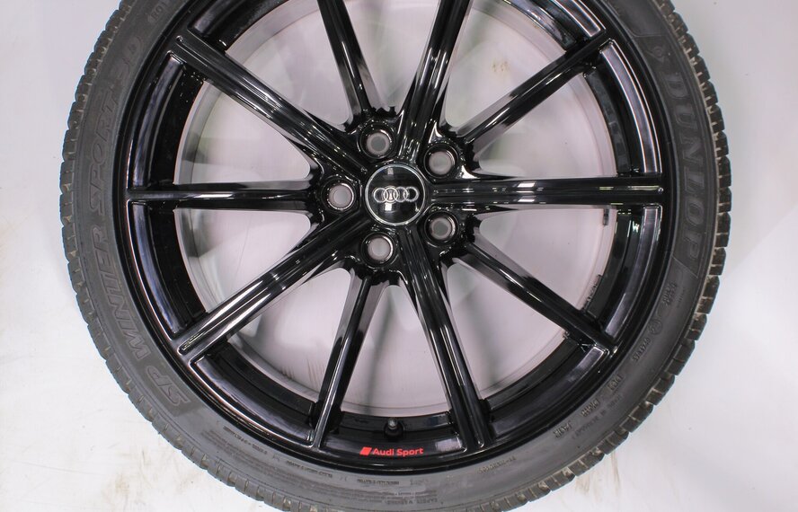 Audi Audi RS4 RS5 B9 RS 19 Zoll Felgen Dunlop Winterkompletträder Original
