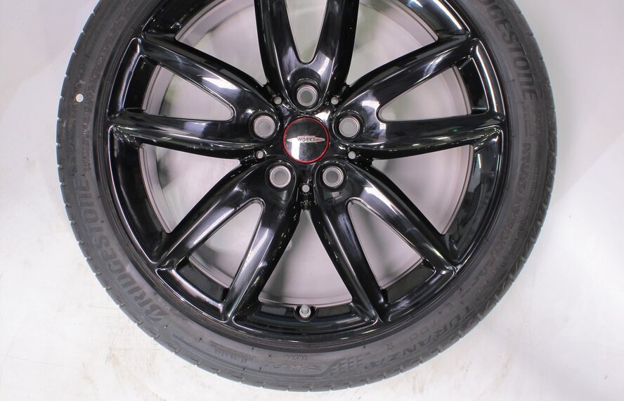 Mini Mini Clubman F54 JCW815 18 Zoll Felgen Bridgestone Runflat Sommerkompletträder Original