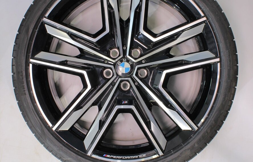 BMW BMW X1 iX1 U11 BEV X2 iX2 U10 877M 21 Zoll Felgen Pirelli Sommerkompletträder Neu Original