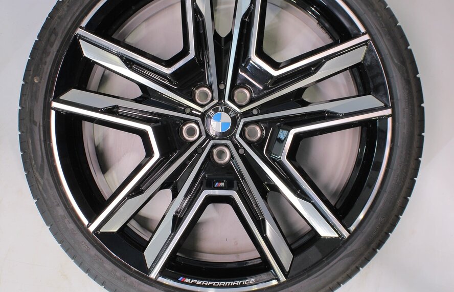 BMW BMW X1 iX1 U11 BEV X2 iX2 U10 877M 21 Zoll Felgen Pirelli Sommerkompletträder Neu Original