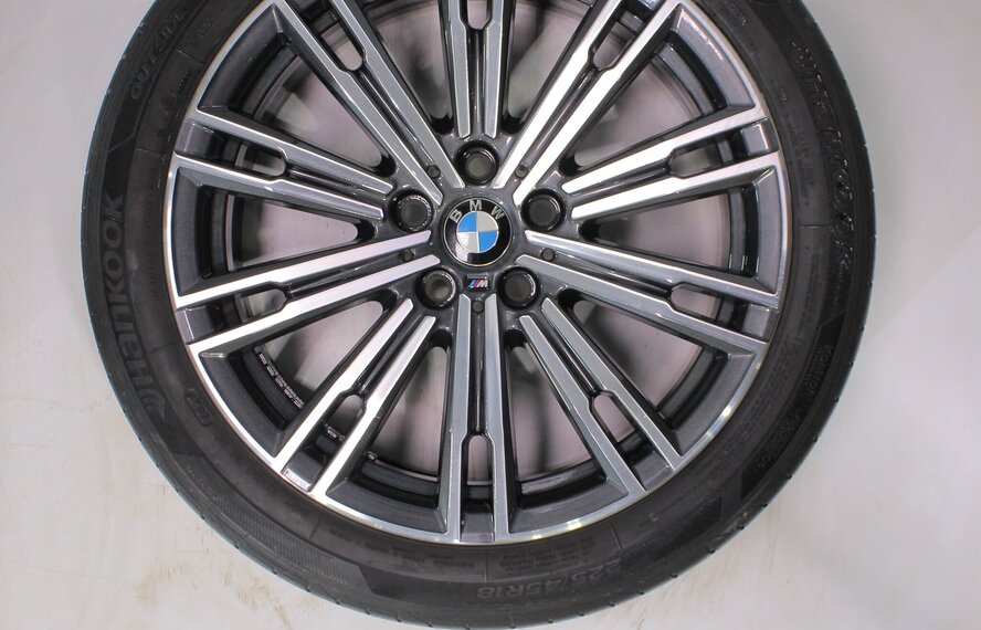 BMW BMW 2 er 3 er 4 er G20 G21 G22 G42 790M 18 Zoll Felgen Hankook Runflat Sommerkompletträder Original
