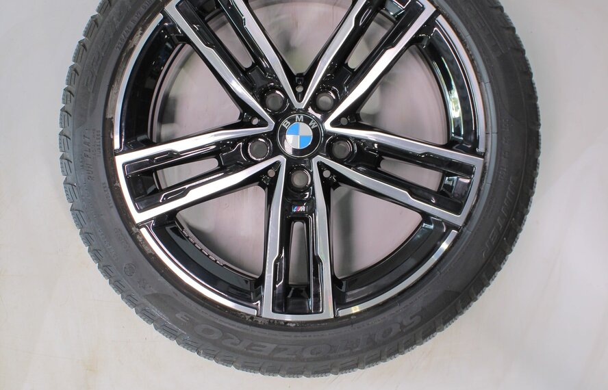 BMW BMW 1 2 er F40 F44 2 er Gran Coupe 550M 17 Zoll Felgen Pirelli Runflat Winterkompletträder Original