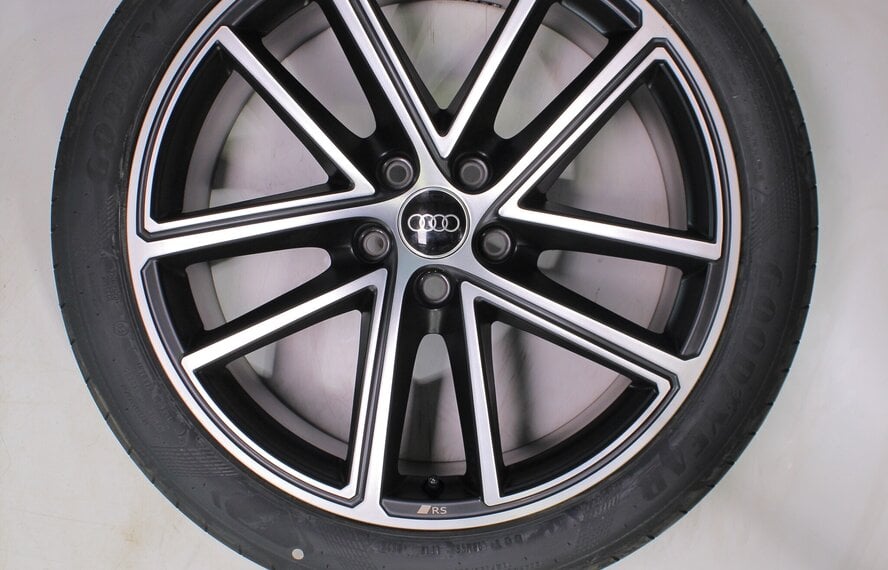Audi Audi A5 S5 B10 19 Zoll Felgen Goodyear Sommerkompletträder Neu Original