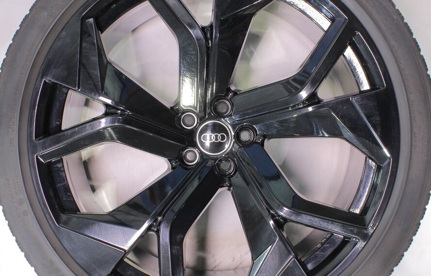 Audi Audi Q8 SQ8 RSQ8 23 Zoll Felgen Hankook Winterkompletträder Original
