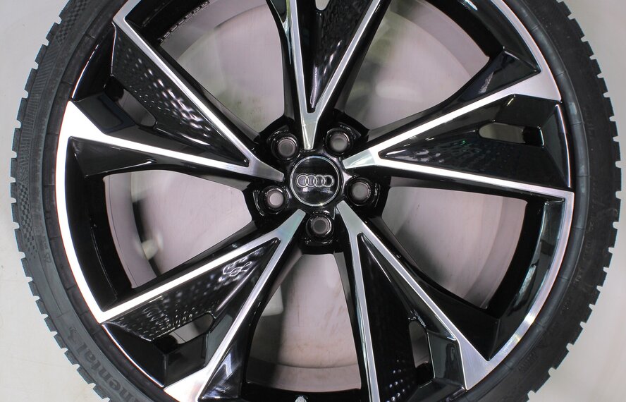 Audi Audi RS6 22 Zoll Felgen Continental Winterkompletträder Neu Original