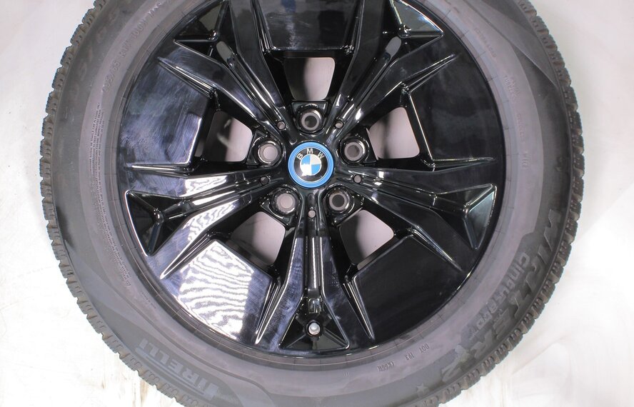 BMW BMW X1 iX1 U11 BEV X2 iX2 U10 864 17 Zoll Felgen Pirelli Winterkompletträder Original