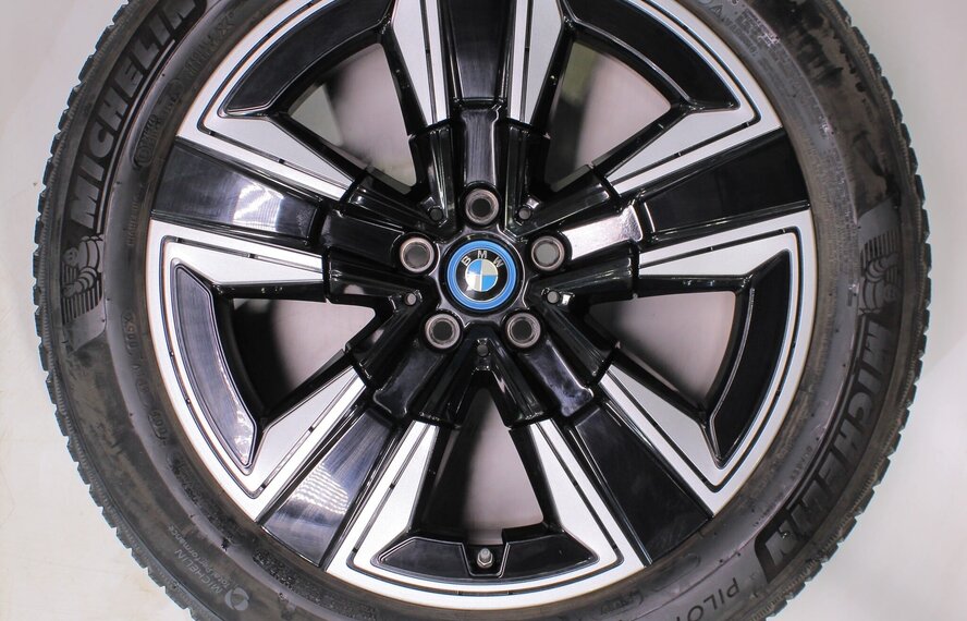 BMW BMW iX3 G08 842 19 Zoll Felgen Michelin Runflat Winterkompletträder Original