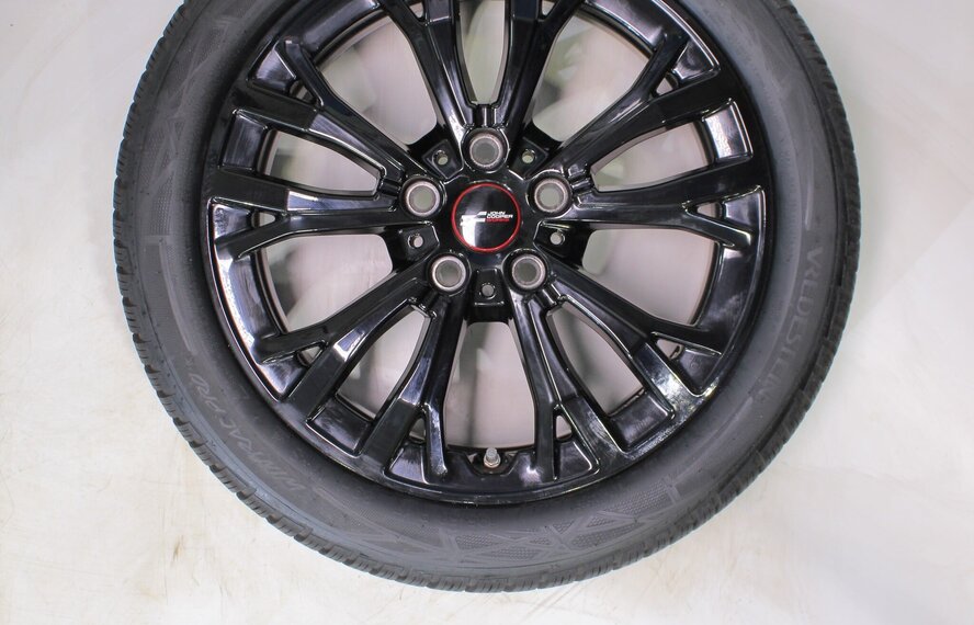 Mini Mini F65 / F66 F67 One / Cooper / Cooper D / Cooper S JCW962 17 Zoll Felgen Vredestein Winterkompletträder Original