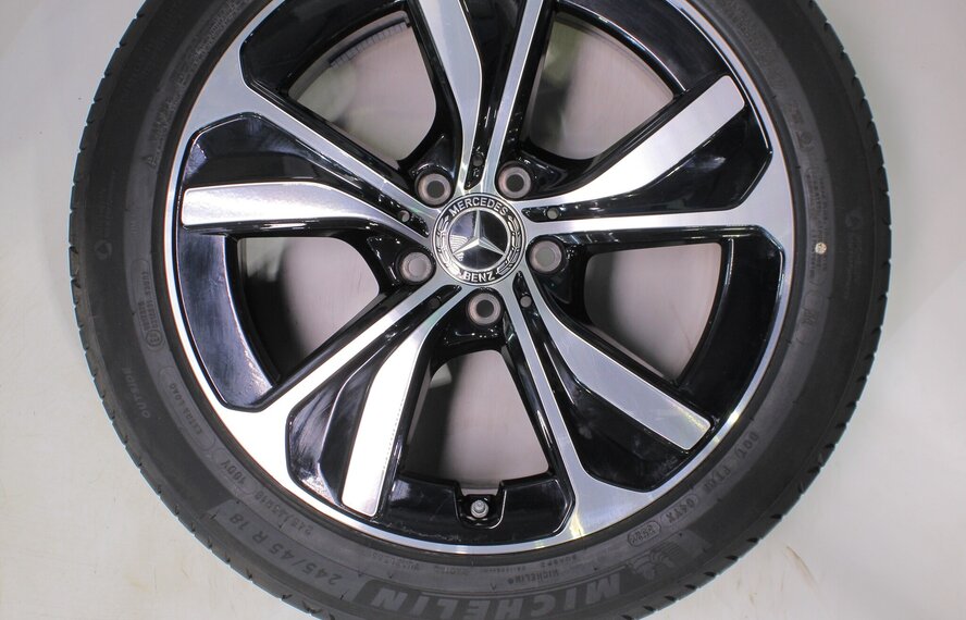 Mercedes Mercedes CLE W236 18 Zoll Felgen Michelin Sommerkompletträder Neu Original