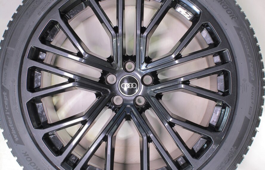 Audi Audi Q8 SQ8 RSQ8 22 Zoll Felgen Hankook Winterkompletträder Neu Original
