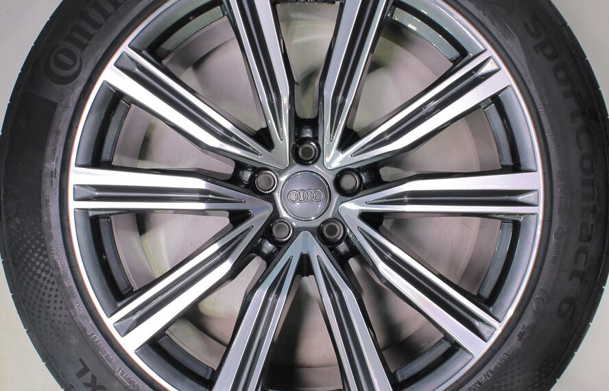 Audi Audi Q8 4M S-line 21 Zoll Felgen Continental Sommerkompletträder Original