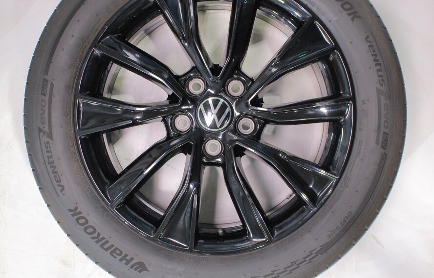 Volkswagen Volkswagen Transporter T7 Toshima 18 Zoll Felgen Hankook Sommerkompletträder Original