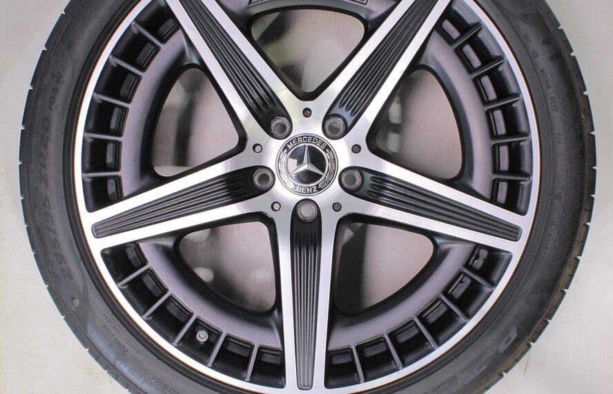 Mercedes Mercedes EQE V295 AMG 20-Zoll-Felgen Pirelli Sommerkompletträder Original