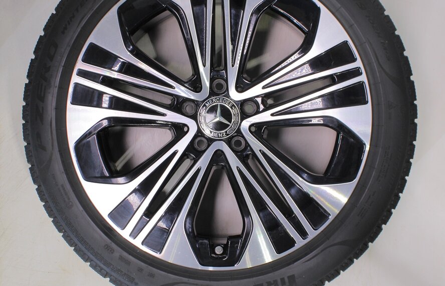 Mercedes Mercedes E-Klasse W214 19 Zoll Felgen Pirelli Winterkompletträder Original