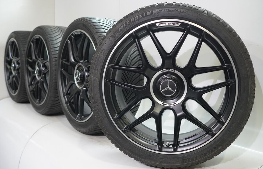 Mercedes Mercedes A45 AMG W177 19 Zoll Felgen Michelin Ganzjahresreifen (4 Jahreszeiten) Original