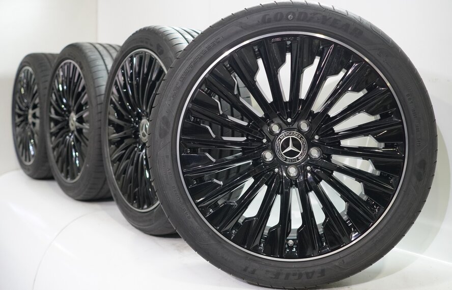 Mercedes Mercedes CLE W236 19-Zoll-Felgen Goodyear Sommerkompletträder Original
