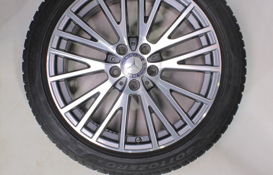 Mercedes Mercedes A-, B- und CLA-Klasse W177 C118 W247 18-Zoll-Felgen Pirelli-Winterkompletträder Original