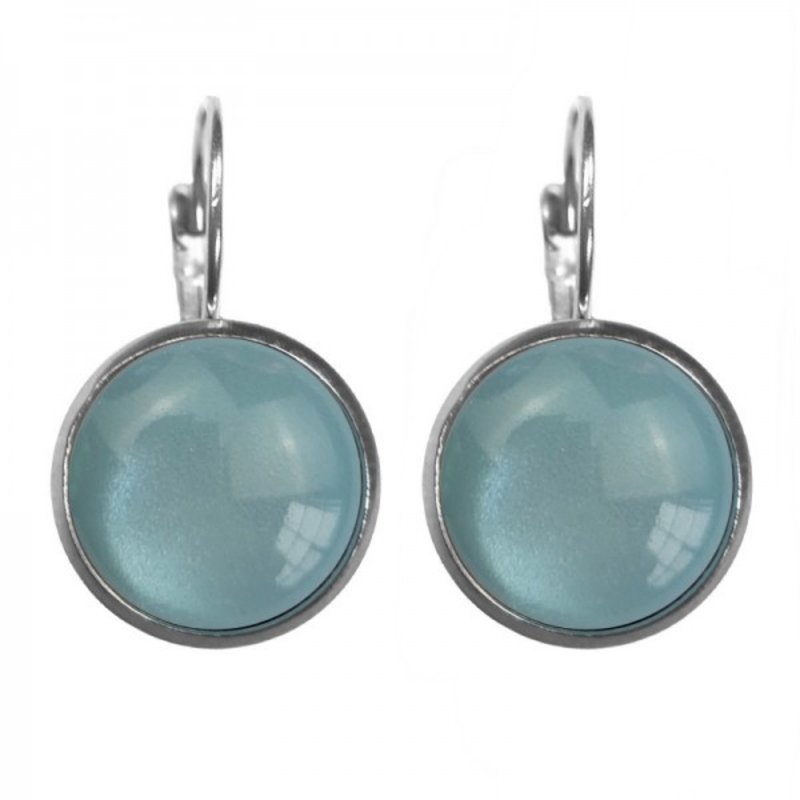 Cameo Blue Dots