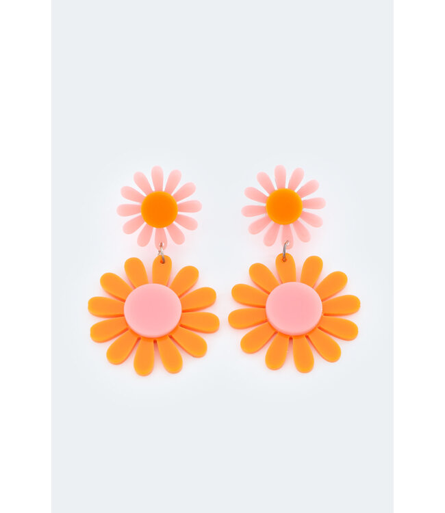 RETRO FLOWER EARRINGS