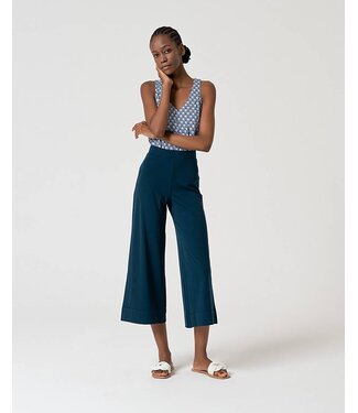 Surkana Cropped Straight Pants