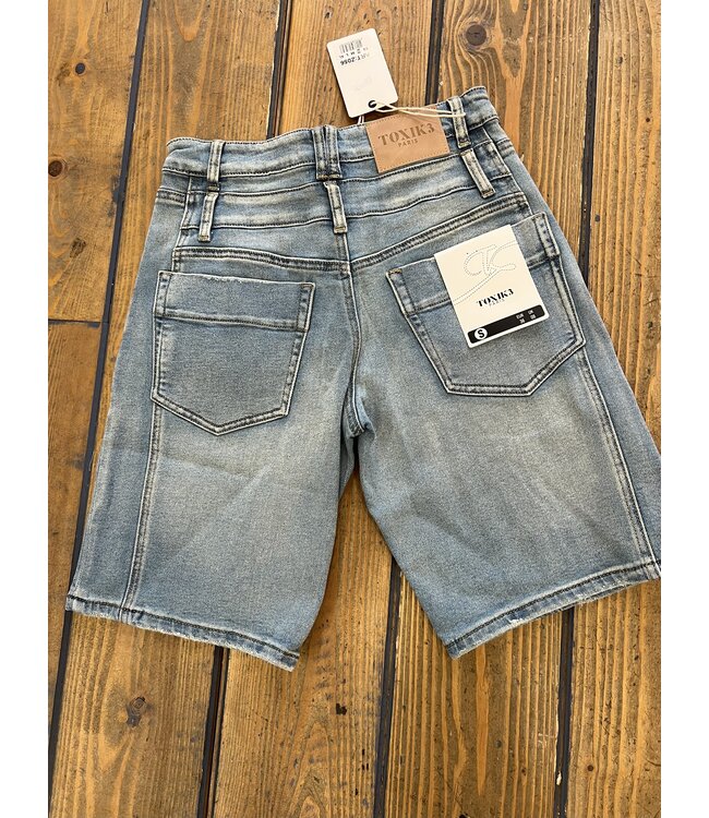 Short Denim