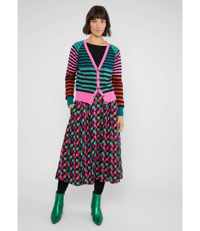 Cardigan Bright Side of Life colorful magic show