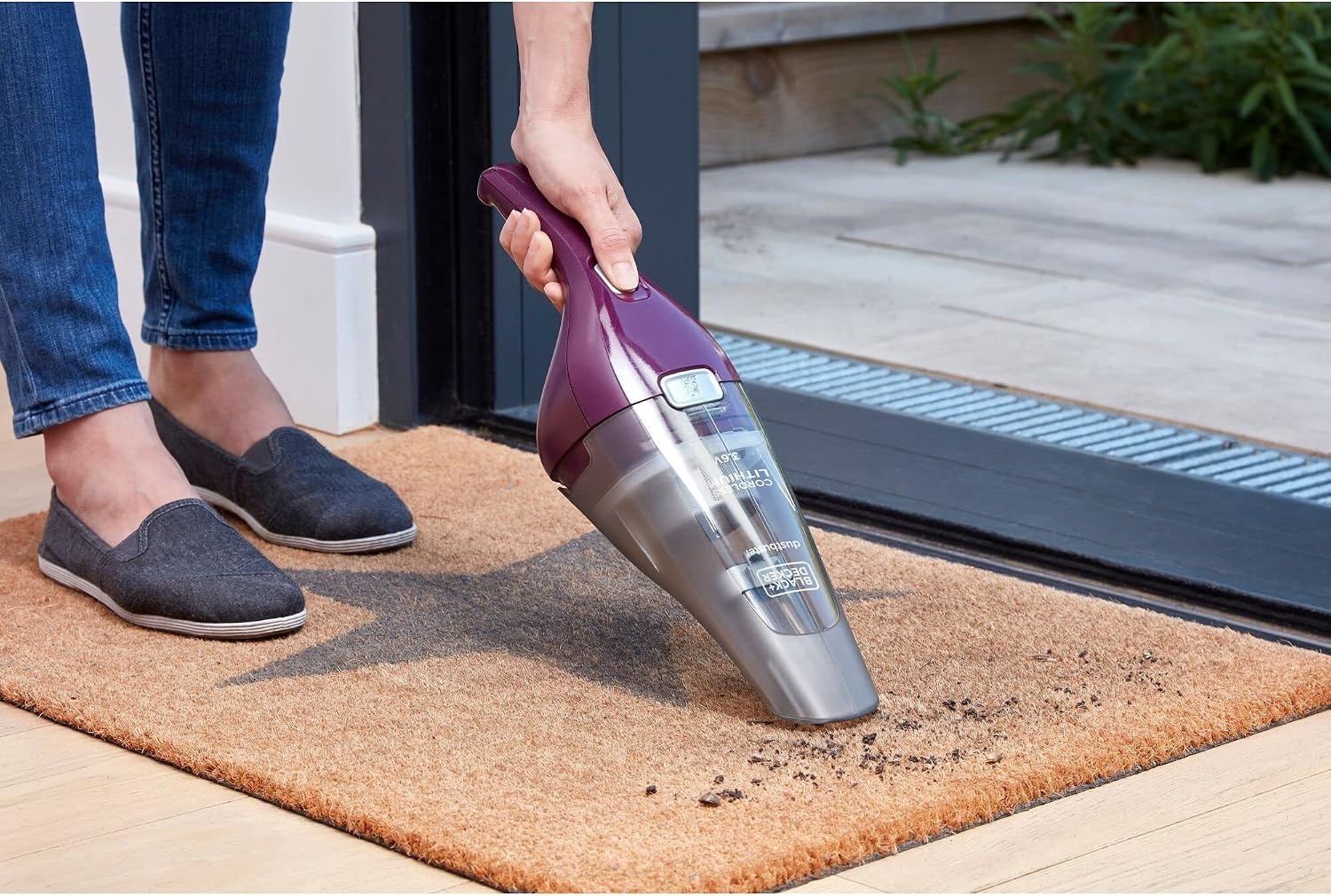 BLACK+DECKER NVC115W-QW - Kruimelzuiger
