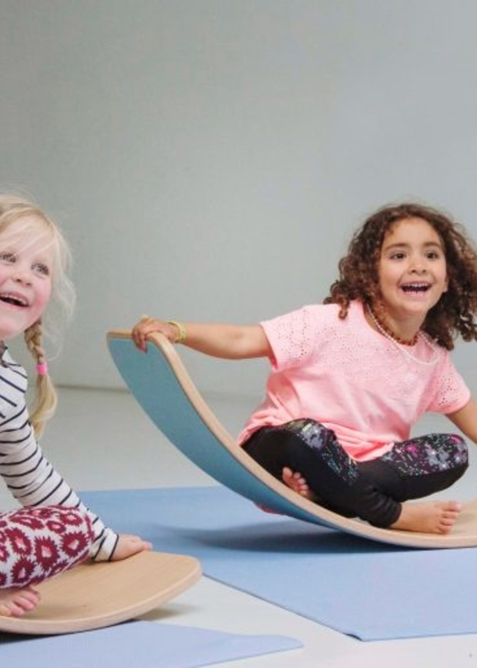 Wobbel Original In Legno Non Trattato – Tavola Da Equilibrio E Gioco Senza Feltro, Per Bambini E Adulti, Favorisce Movimento E Coordinazione