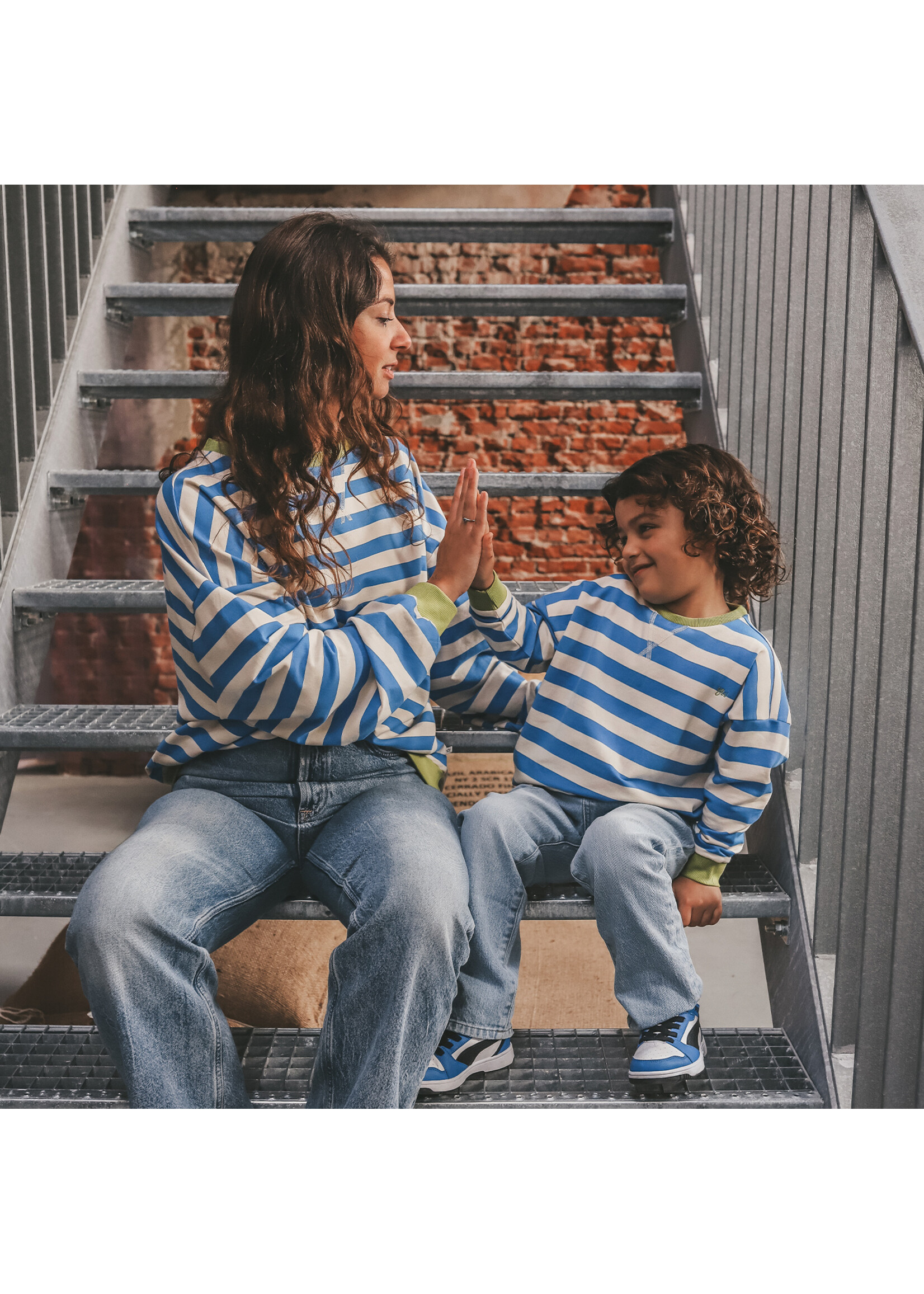 Your Wishes Sweater French Blue