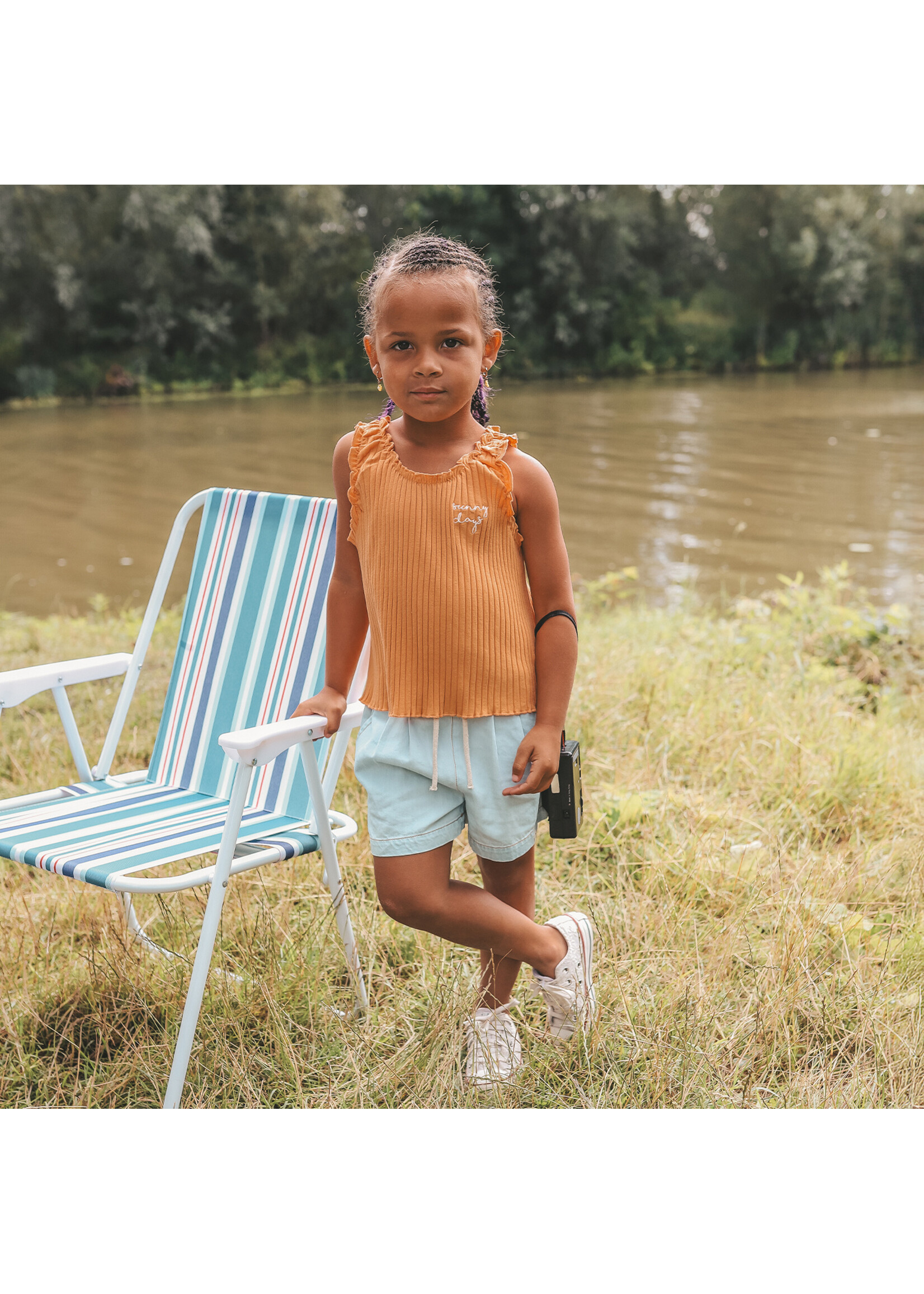 Your Wishes Chambray Relaxed Shorts - Sunlit Blue